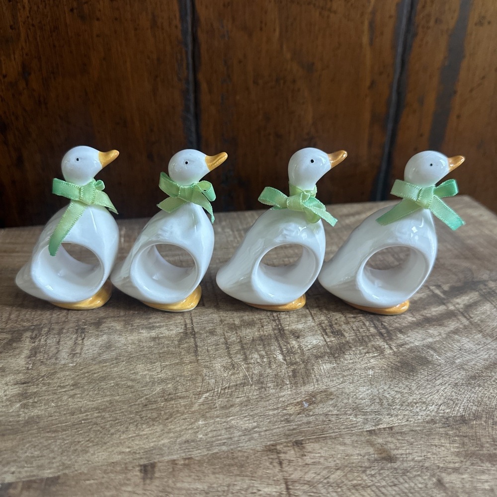Vintage Ron Gordon Designs 1983 4 Napkin Rings Porcelain Geese Duck‎ Goose EUC